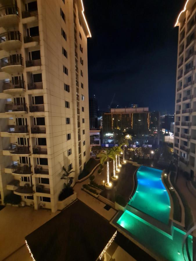 Solemare Parksuites Condominium - Condo R Us Manila Exterior foto
